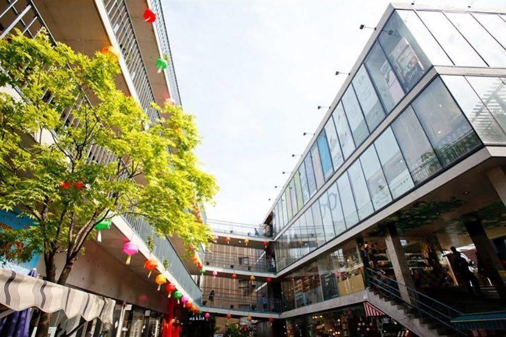 24 Guesthouse Jongno Tower Seoul Exterior photo